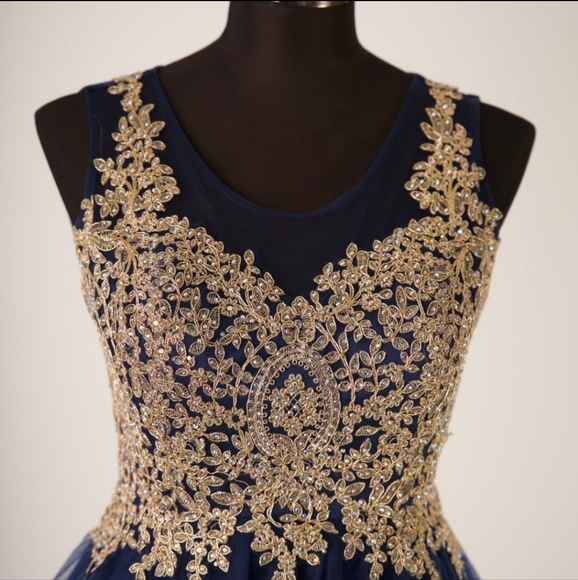 short prom dress L - Picture 3 of 4